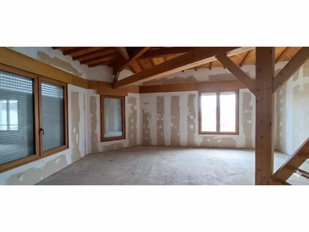 vente immeuble 380 m² néré (17510)