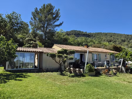 vente maison 5 pièces 122 m² gonfaron (83590)