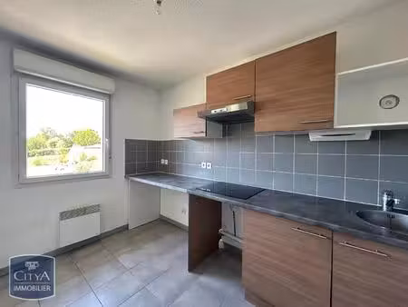 location appartement 3 pièces 66m² penne d agenais 47140