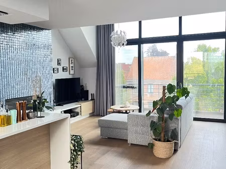 appartement te koop in sint-job-in-'t-goor met 1 slaapkamer