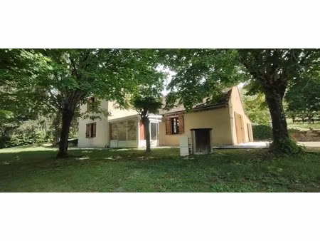 périgord noir à 10 mn de lalinde  jolie périgourdine de 97 m² ha