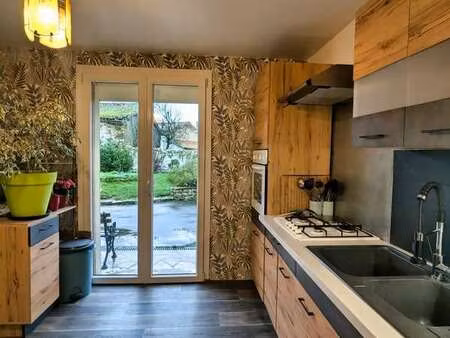 vente maison à augé (79400) : à vendre / 160m² augé