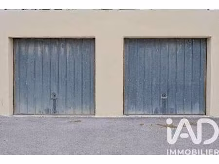 vente garage et parking à aix-en-provence (13080) : à vendre / 15m² aix-en-provence