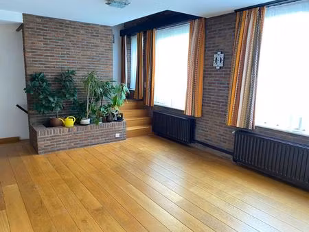 huis te koop in hove met 3 slaapkamers