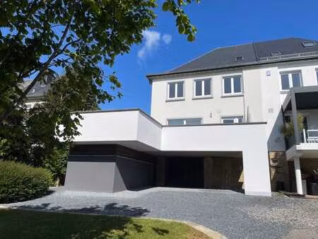 maison entièrement rénovée à arlon