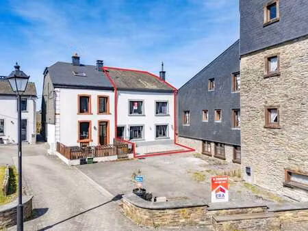 maison rénovée 3 chambres avec terrasse à corbion