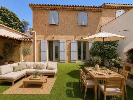 maison de ville à vendre