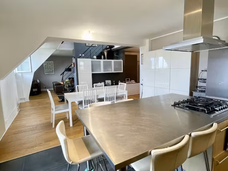 appartement d'exception entièrement rénové espaces généreu