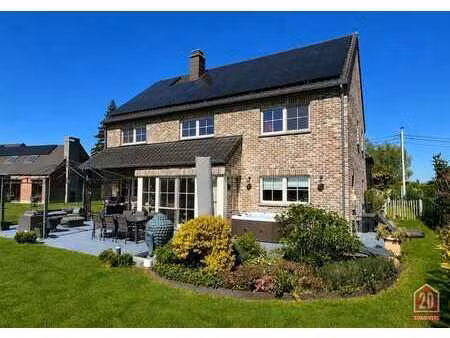 bonnivers - 2d : villa 5 chambres  avec splendide jardin  da