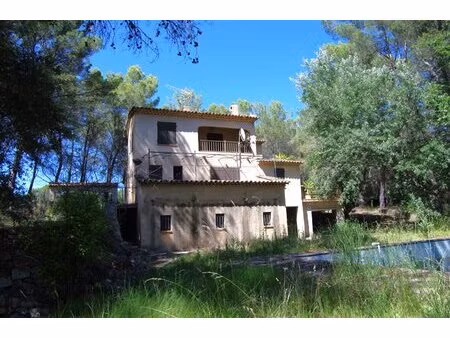 exclusivité - villecroze proche salernes - maison t6 4 chambres à rénover - piscine  garag