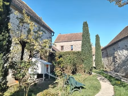 demeure familiale 8p 4 chambres dépendances