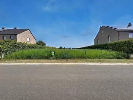 terrain plat à bâtir  superficie 965m²  quartier résidentiel