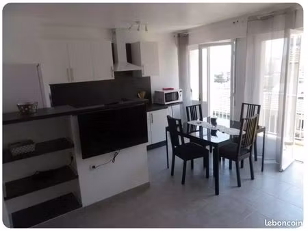 location studio meublé étudiant septembre - juin