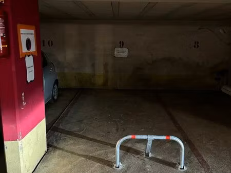 vends parking nice fabron