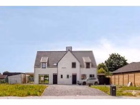 maison mitoyenne neuve à vendre à avelgem