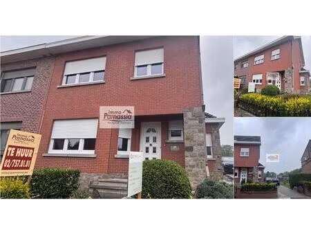 villa à louer avec garage et jardin   leefdaal (rbv92734)