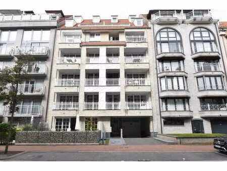 staanplaats te huur in de leopoldlaan te knokke