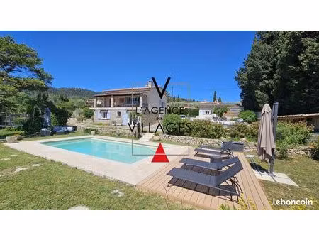 villa 7 pièces 200 m²