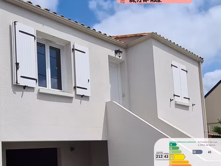location maison à la roche-sur-yon centre ville (85000) : à louer / 87m² la roche-sur-yon 