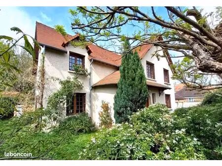 vends maison - 259m² - terrain arboré et fleuri de plus de 1000m² sans vis-à-vis