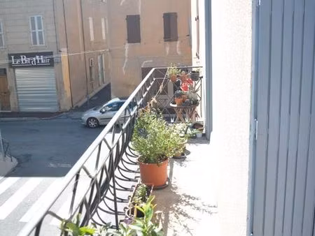 maison de ville 3 pièces 85 m²
