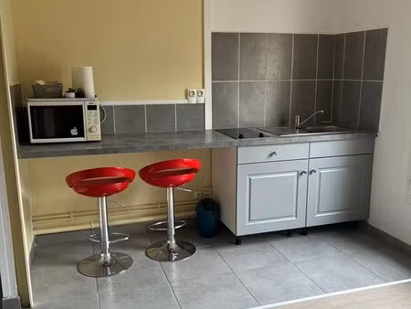a louer studio meublé