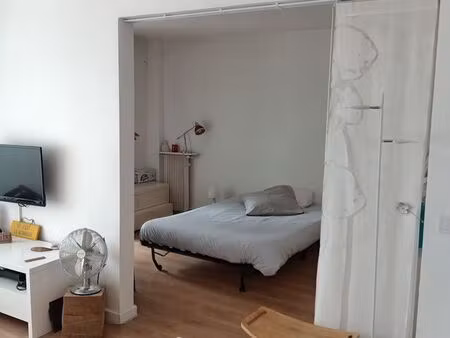 location appartement au mois sauf weekends