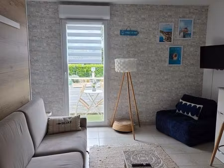 studio parking prive fouras