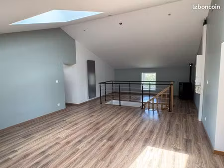 mirecourt : grand loft de 107 m²