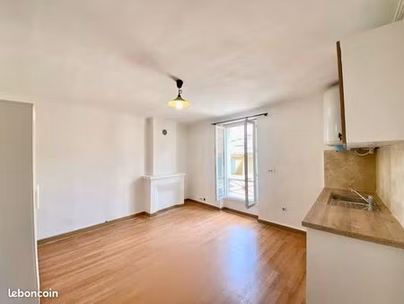 appartement centre meyrargues