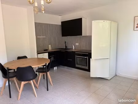 t2 meublé tout confort