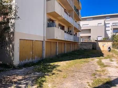 garages 18 m2 la valbarelle