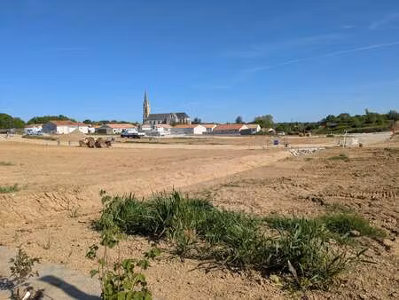 vente terrain à saint-rémy-en-mauges (49110) : à vendre / 456m² saint-rémy-en-mauges