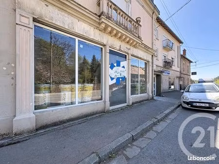 local 200 m²