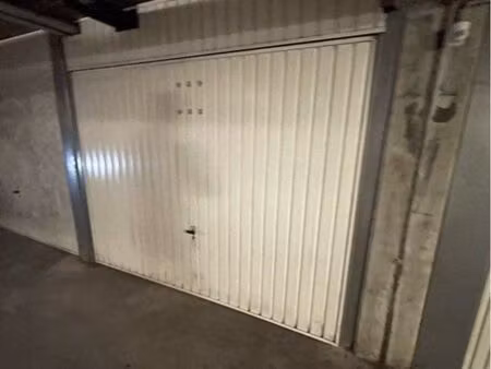 garage double