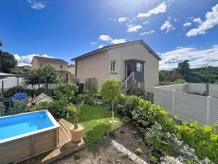 appartement 4 pièces 84 m²