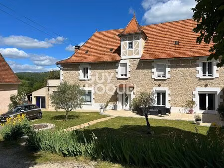 maison quercynoise en pierre avec gîte et piscine – proche figeac  cajarc et villeneuve d’