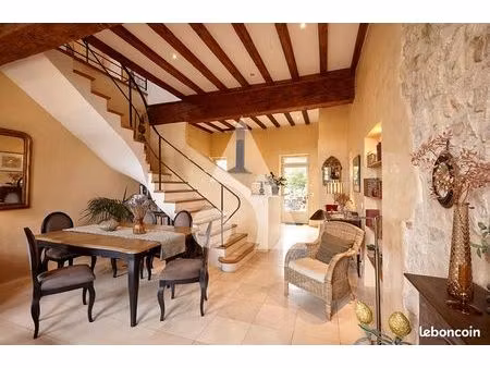 maison 5 pièces 128 m²
