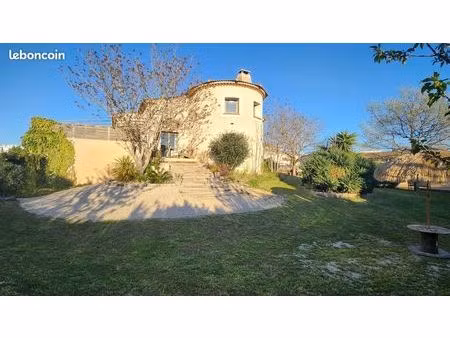 maison 5 pièces 169 m²