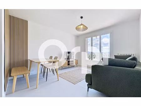 location appartement  56.68 m² t-3 à bonneville  1 100 €