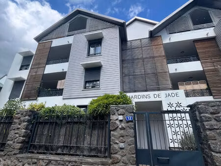 appartement t2 de 38m² hyper centre saint-leu