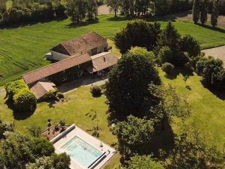 maison avec piscine allemans 8 pièce(s) 205 m2