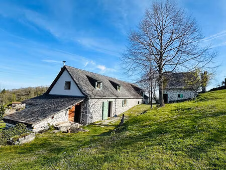 maison dépendance grange sur les hauteurs de moulis 09200
