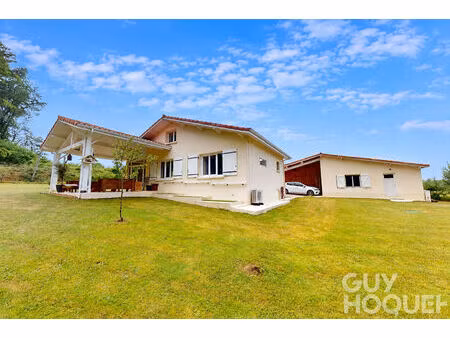 charmante maison rénovée avec goût de 95 m² proche d'hagetmau