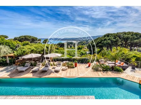 villa avec vue mer au sein d’un domaine privé – accès plage à pied