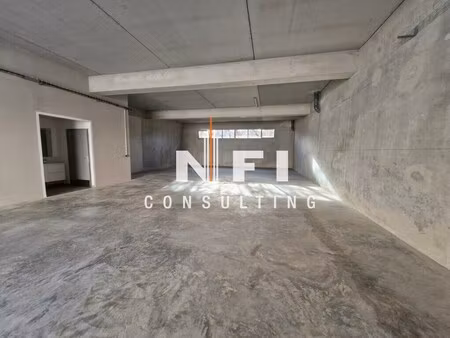 location local d’activités valbonne 06560 261m²