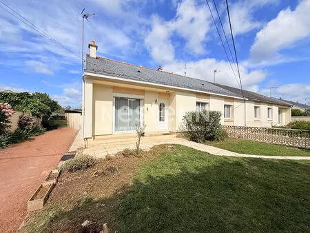 a vendre - maison plain-pied - doué la fontaine- 4 pièces - 98.08 m2 - d6044