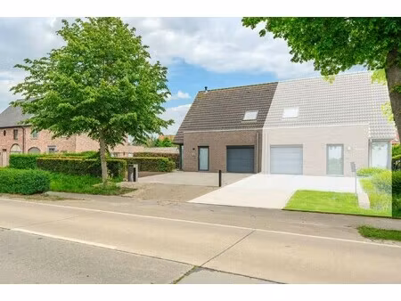 energiezuinig huis te koop in sint-jan met drie kamers