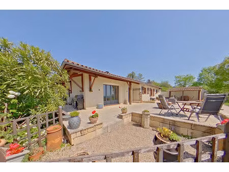 maison avec vue exceptionnelle  cadre campagne privilégié