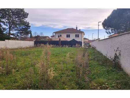 terrain toussieu m² t- à vendre  255 000 €